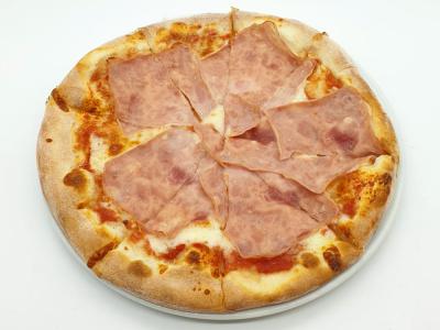 PIZZA AL PROSCIUTTO